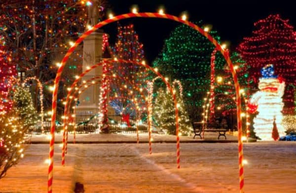 JM ELECTRICAL: AN EXPERT TAKE ON HOLIDAY LIGHTS